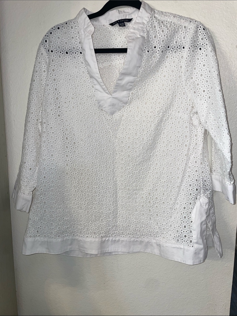 Zac & Rachel White Eyelet V-Neck Tunic